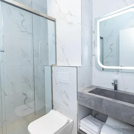 Aparthotel Aluor