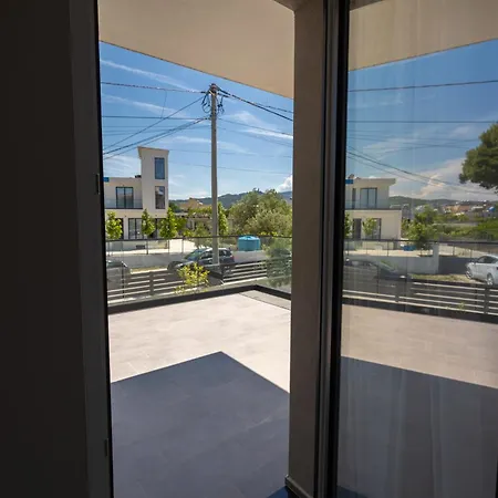 Apartahotel Aluor Vlorë