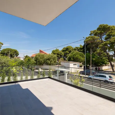 Aparthotel Aluor
