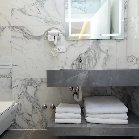 Aluor Apart-hotel 3*