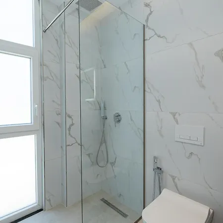 Apart-hotel Aluor 3*