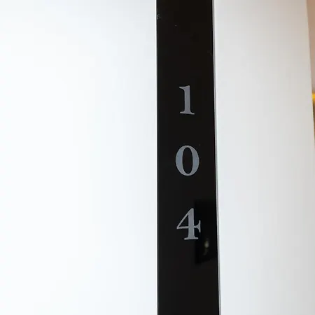 Hotel apartamentowy Aluor Wlora