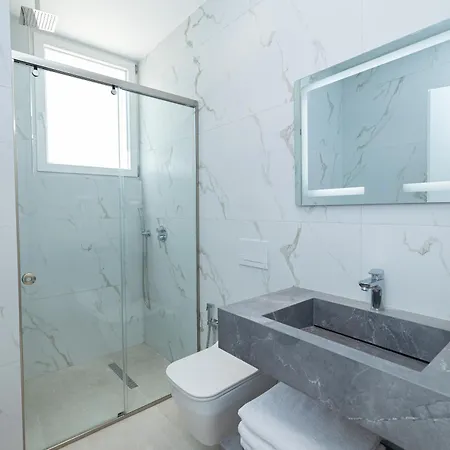 Aluor Aparthotel